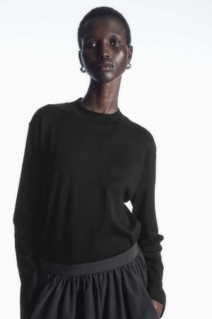 Black Women's COS Long-Sleeved Mock-Neck T-Shirt | 378651CED