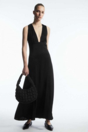 Black Women's COS Plunge Open-Back Maxi Dress | 508923FYA