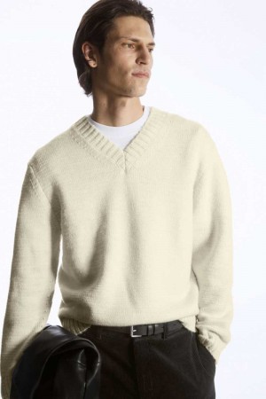 Cream Men's COS V-Neck Wool Sweaters | 478231PIG