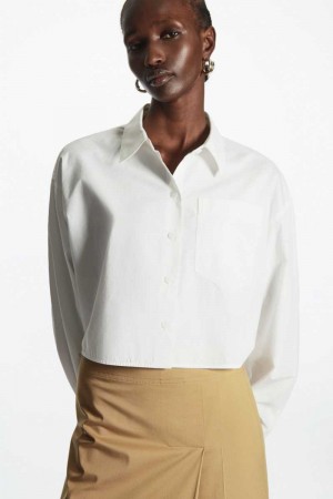 White Women's COS Cropped Poplin Shirts | 962705YNG