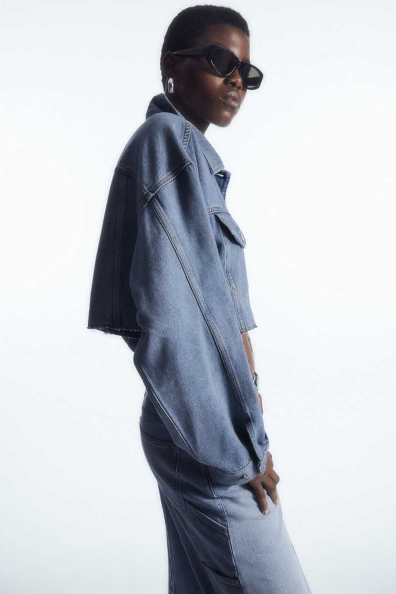 Light Blue Women's COS Oversized Cropped Denim Overshirt Shirts | 359746THM